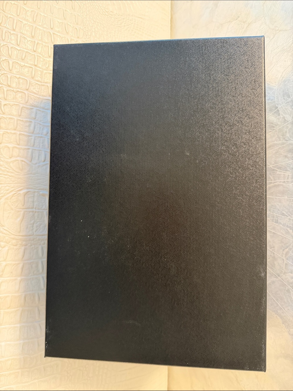 CHANEL SHOE BOX.new - Picture 6 of 15